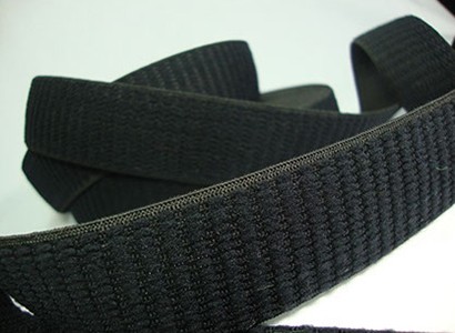 Elástico afelpado negro