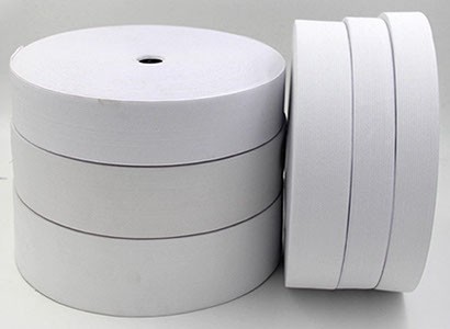 Rollos de elástico de punto blanco